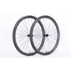 NOVA 40 - Carbon wheelset - Disc - 1480g